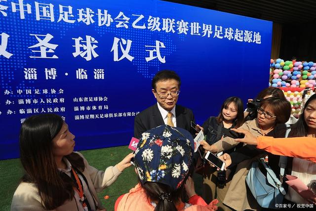 英超父子组合进球纪录揭晓：哈兰德父子位列第二，领先者为三人组